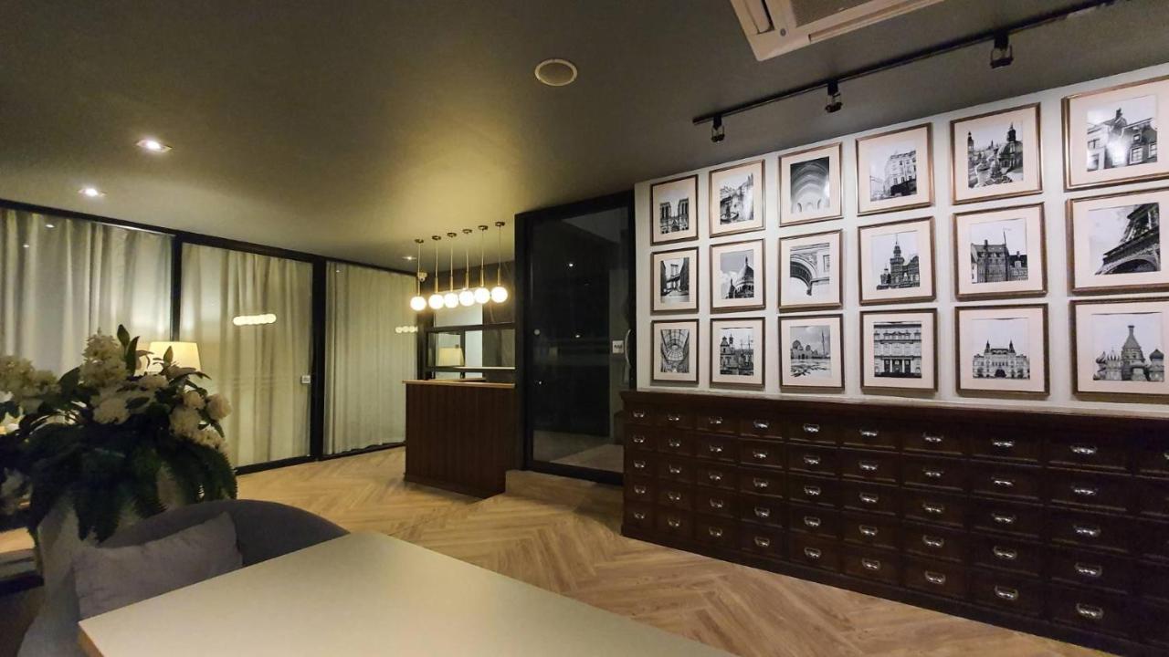 Srianunt Boutique Hotel Buriram Buitenkant foto