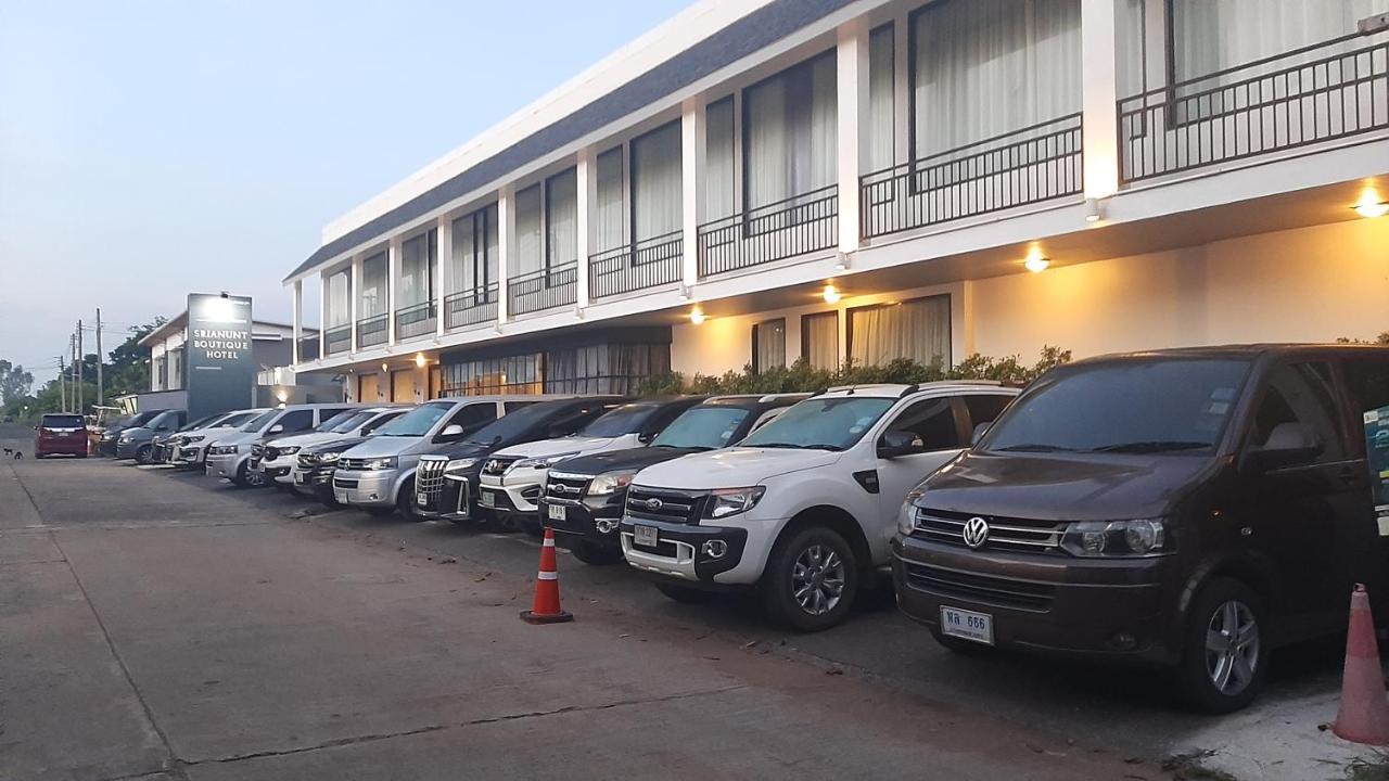 Srianunt Boutique Hotel Buriram Buitenkant foto